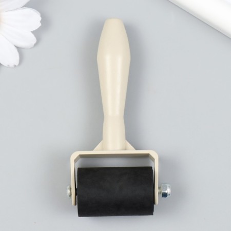 A video for creativity 9.5x3.5 cm plastic, metal, rubber-1