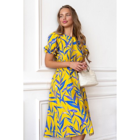 Women's dress, size 42-3