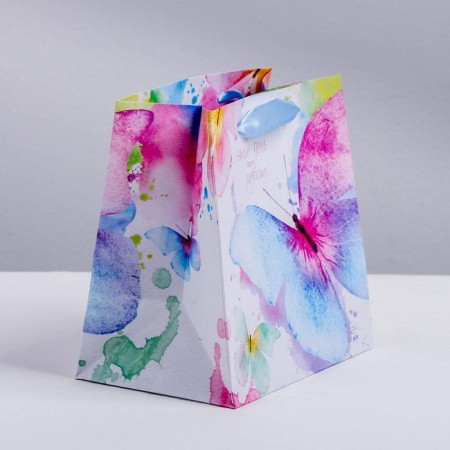 Gift Laminated Square, Packaging, “Tenderness of the Butterfly”, 22 x 22 x 11 cm-2