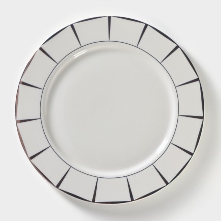 Porcelain dining Porcelain "Aurora", d = 27 cm, white color