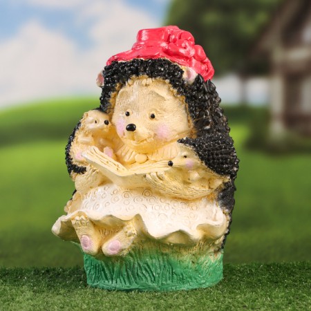 Garden figure "Hedgehog's mother with the book" 24x17x14cm-1