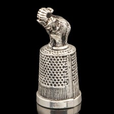 Elephant's pelting, 2 × 2 × 4 cm
