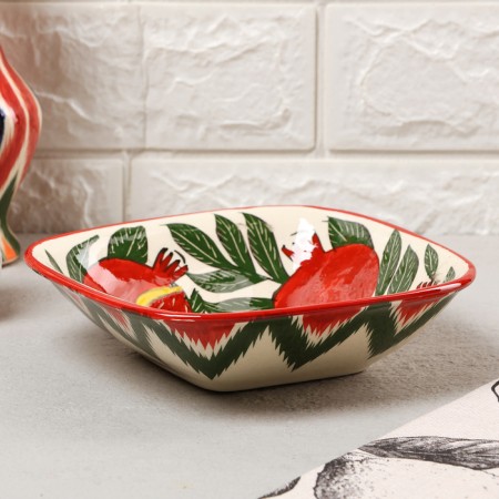 Salennik Rishtan ceramics "Grenates", 17 cm, mix