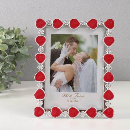 Photo frame plastic for metal 13x18 cm "Red Hearts" Emal 1.3x20.3x16.2 cm