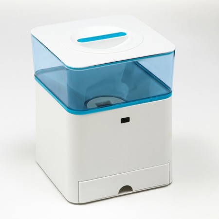 Smart Auto feeder, 4.5 l container, voice recording function, with a control function from a remote control-1