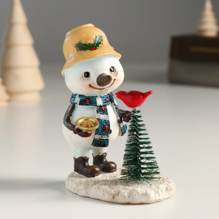 Polystone souvenir "Snowman with a cup on his head, feeds a bird at the Christmas tree" 9.5x6x11 cm