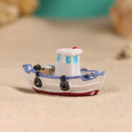 Souvenir ship "Fisherman" 5cm, mix-7