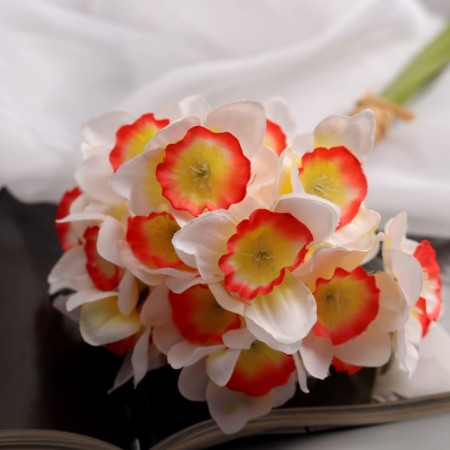 Artificial flowers "Narcissus Lux" Diam.usvetka-5cm (6 pieces in a bunch) 30 cm, white-pink-2