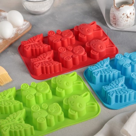 The form for baking the share "Animals. Zoo ”, silicone, 26 × 17 cm, 6 cells (7.2 × 6.4 cm), mix color-7