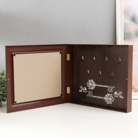 Key closed "Switch at sunset" 26.5x31.5 cm nut-2