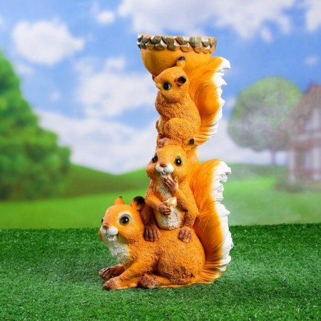 Garden Figure-Hall "Three Squirrels with Nut" Good Souvenirs from Polystone, 22x40cm, Big-1