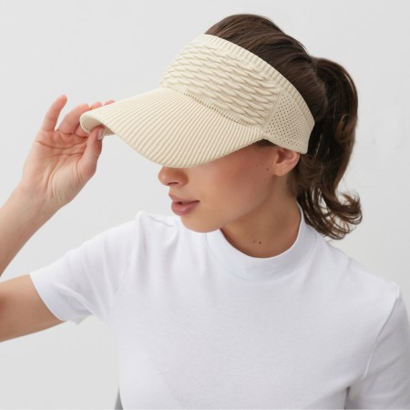 Feminine trump chump, col. Beige, rr 56-58-1