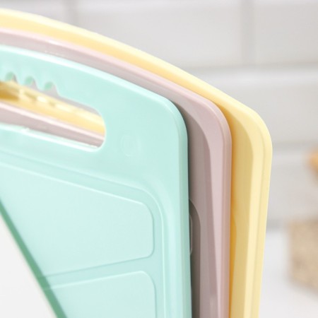 A set of cutting boards on a stand, 3 pcs, 32 × 20 cm, white color-3