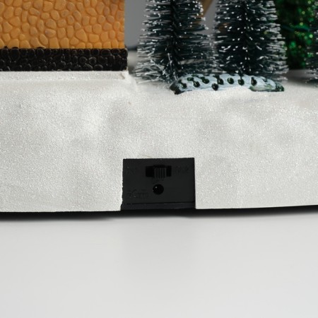 Souvenir plastic light "Santa Claus decorates the Christmas tree" is spinning 26.5x16x17.5 cm-5