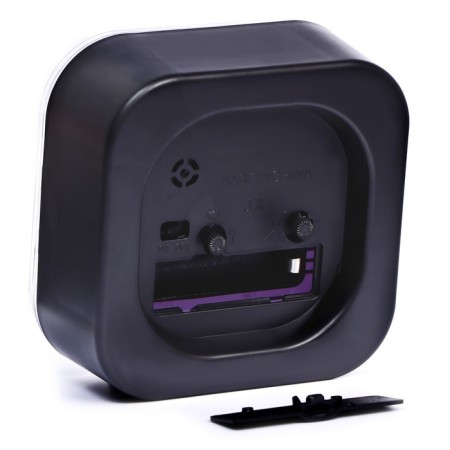 Clock - desktop an alarm clock, discrete move, 10.5 x 10.5 cm, aa-2