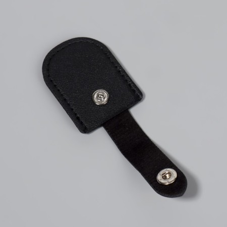 Case for storing manicure tools, on a button, 6.8 × 3.8 cm, black color-4