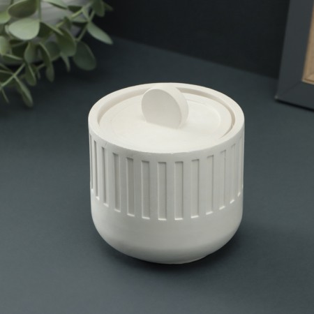 Casket with a lid - the candlestick "lily" 8x8cm, white-4