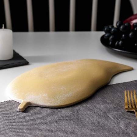 Divine dish "Golden Leaf", 31.5 × 17 × 2 cm, golden color with white-2