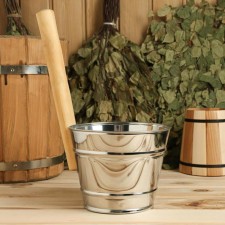 Dousing bucket, 2 l, metal, with a wooden handle