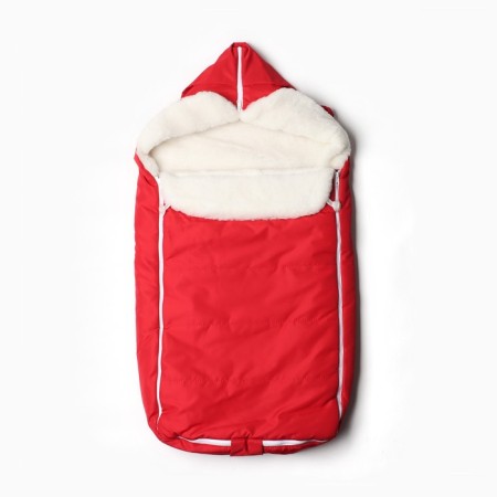 Envelope on fur, red color, size 90x45cm