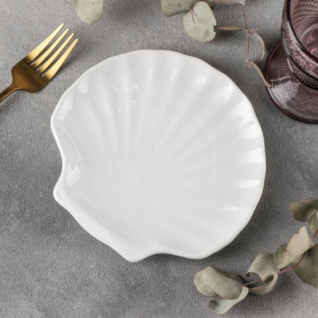 Porcelain-porcelain dish wilmax shelley, d = 18 cm, white color