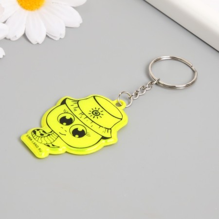 A plastic key a reflective “snake in a panama” 5.5x3.8 cm-1