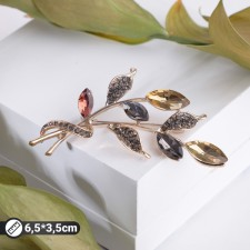 Brooch 
