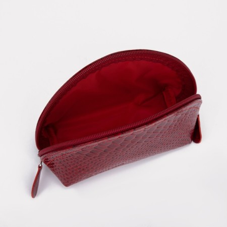 Cosmetic bag at the lightning textura, the color is red-2