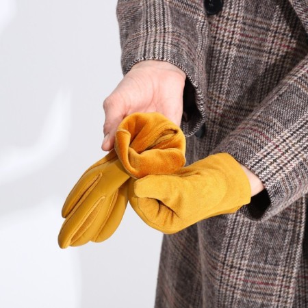 Gloves are female, dimensionless, without insulation, yellow color-4