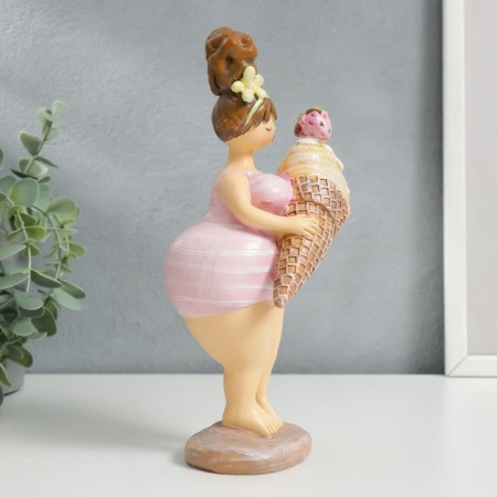 Polystone souvenir "Appetizing bbw with an ice cream mug" 22x9x9.5 cm-1