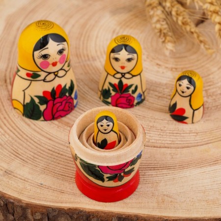 Matryoshka "Semenovskaya", 4 puppet, the highest category-3