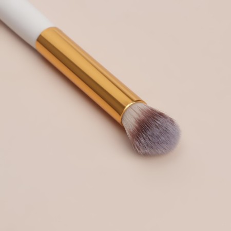 Make-up brush "White", 18 (+/- 1) cm, white color-3