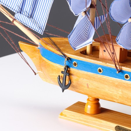 Souvenir average “Erna” souvenir ship, 40x7.5x38-4