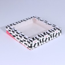 Confectionery packaging, a box with lamination 