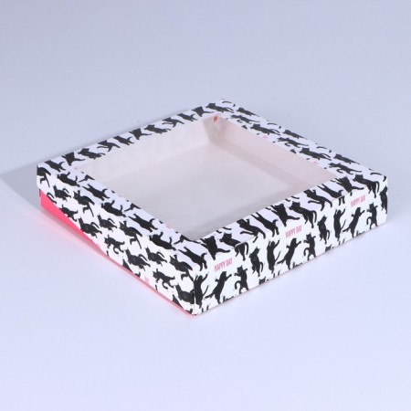 Confectionery packaging, a box with lamination "cats", 20 x 20 x 4 cm