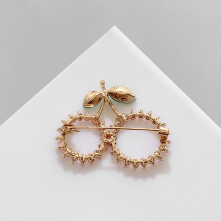 Brooch "Cherry" Contour, red-green color in gold-1