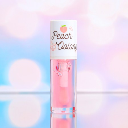 Lip oil with peach-2