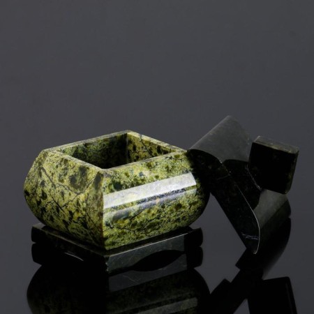 Casket "Small Larchik", 5x5x6 cm, natural stone coil-1