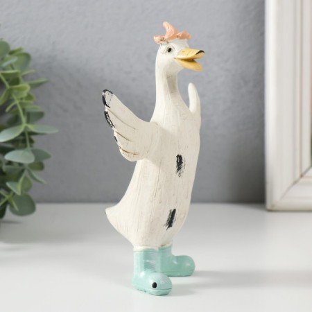 Souvenir Polystone "Dancing Goose" 10x7x15 cm-1