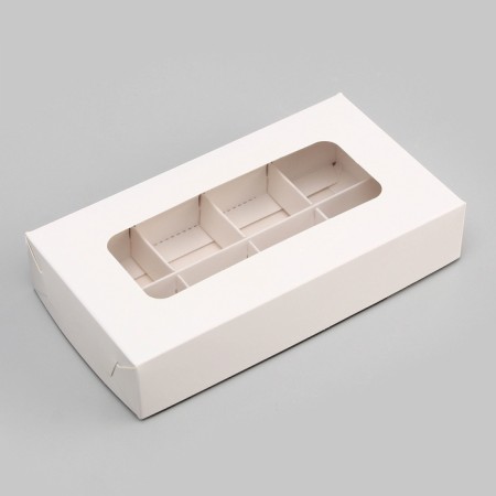 Folding box under 8 sweets, white, 9.8 x 17.7 x 3.5 cm