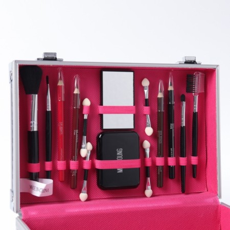 A set of professional cosmetics "Miss Young" No. 8-3