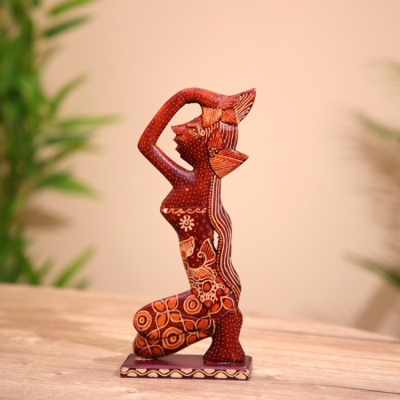 Souvenir "Girl" on a stand, tree 15x5x25 cm-2