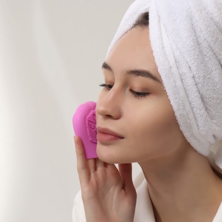 Washing brush, silicone, 8 × 8 cm, color mix-3
