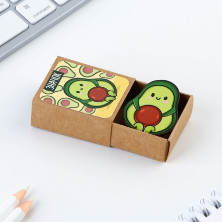 Wooden icon "Avocado", 3.2 x 4 cm