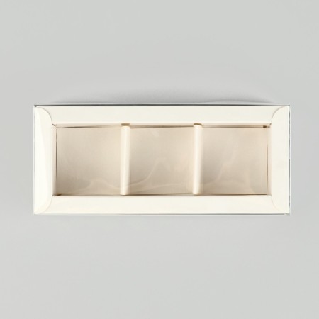 Box for 3 sweets with cells "White", 14.5 x 6 x 3 cm-2