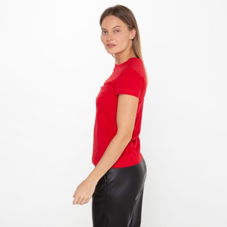 T -shirt female color red, size 44-4