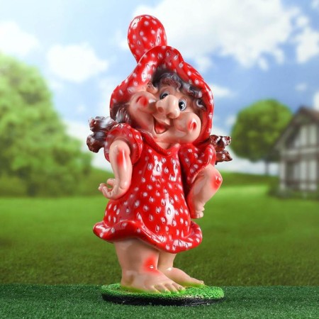 Garden figure "Strawberry Gnome" 22x28x54cm
