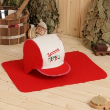 Set for a bath: a hat and a rug 