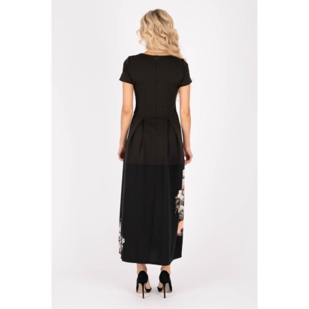 Women's dress, size 46-7