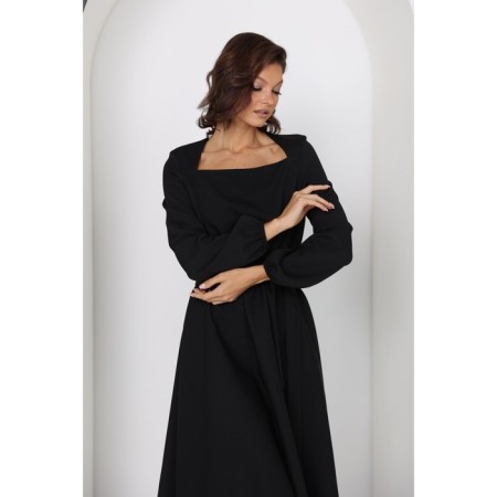 Women's dress, size 50-4